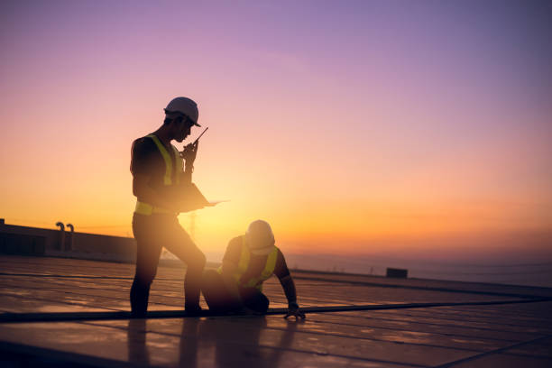 Best Roof Maintenance Services  in Mount Vernon, IA